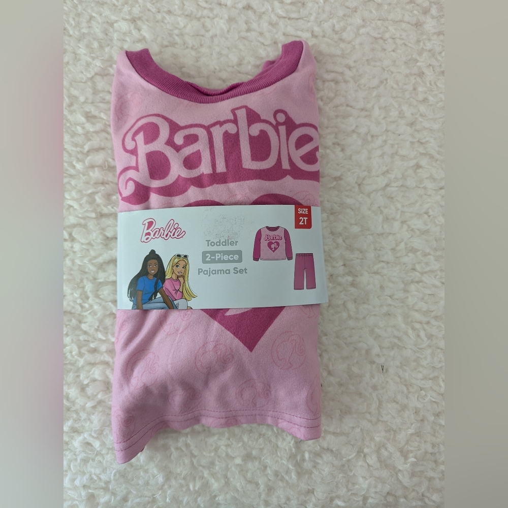 Barbie Girls Long Sleeve Pajama Pink Size 2T.